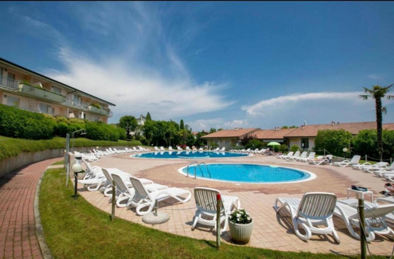 Desenzanoloft Official Partner Marriott Homes & Villas - A Casa Di Attila Desenzano del Garda Exteriör bild