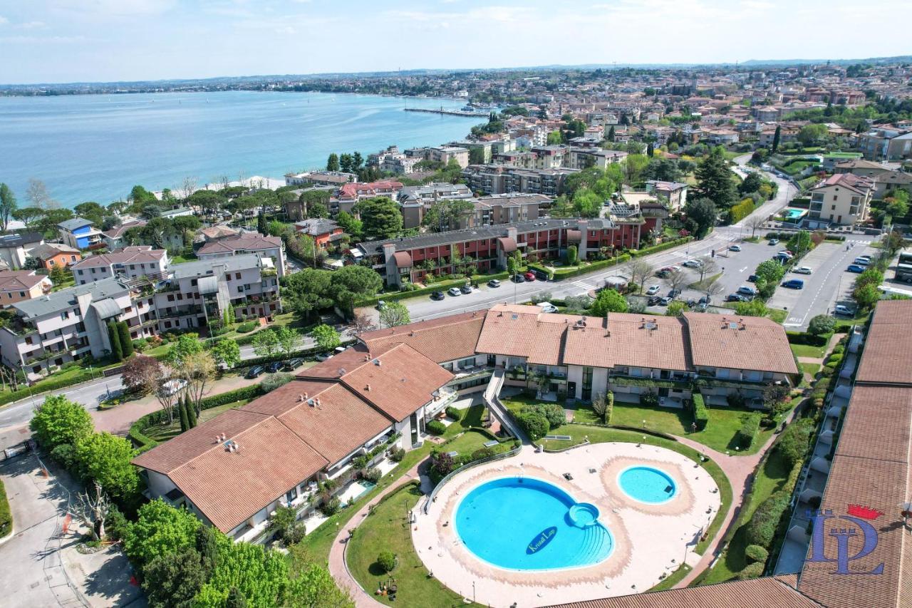 Desenzanoloft Official Partner Marriott Homes & Villas - A Casa Di Attila Desenzano del Garda Exteriör bild