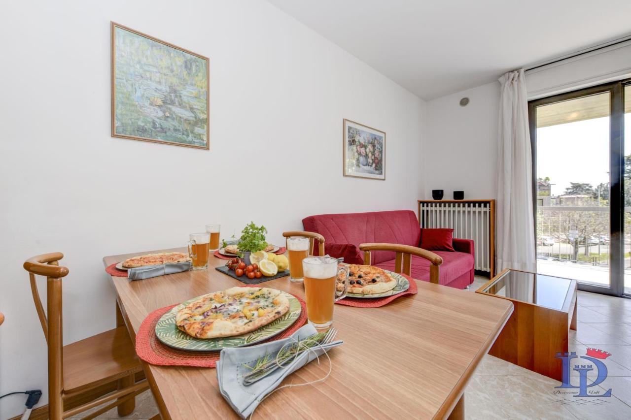 Desenzanoloft Official Partner Marriott Homes & Villas - A Casa Di Attila Desenzano del Garda Exteriör bild