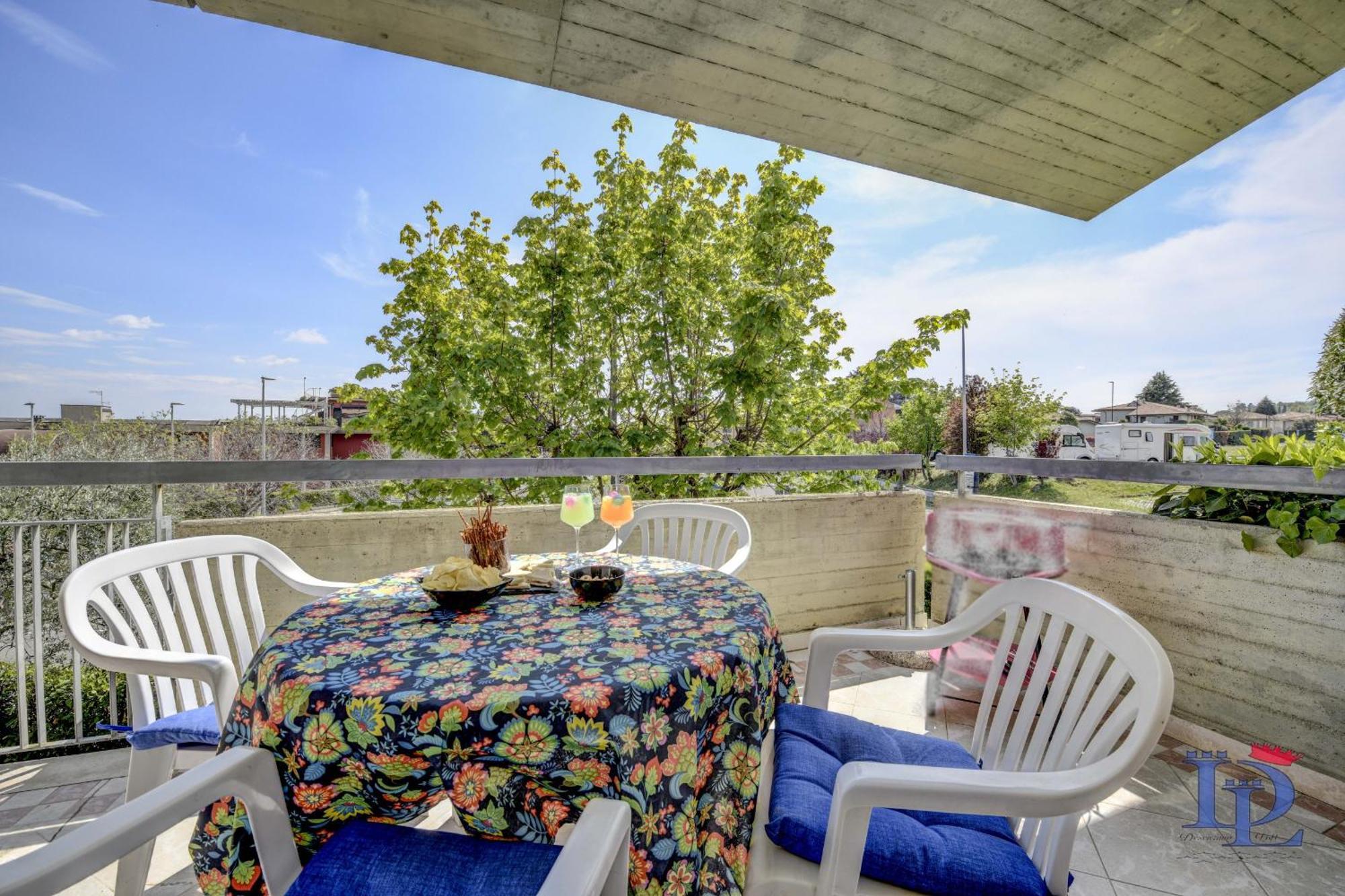Desenzanoloft Official Partner Marriott Homes & Villas - A Casa Di Attila Desenzano del Garda Exteriör bild